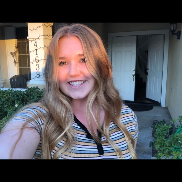 Meet your Posher, Jordyn - Picture 1 of 1